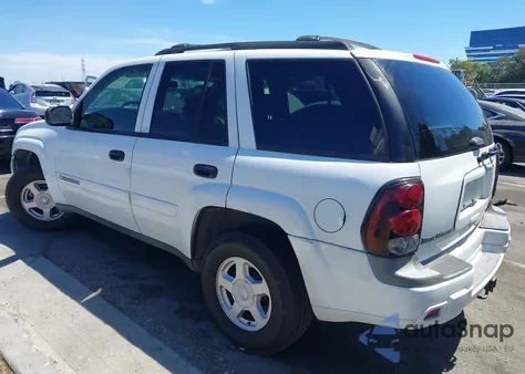 2002 Chevrolet Trailblazer Ls z USA, uszkodzony, nr VIN 1GNDS13S422522076
